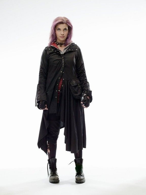 puffapods's tweet photo. #HUFFLEPRIDE @HUFFLEPRIDEE
OFC. ONE THE MOST MY FAVE CHARACTERS. NYMPHADORA TONKS. She's gorgeous, adoreable, strong, and brave. People may thought that Hufflepuff girls are childish, annoying, tooooo humble but Dora's not. She's unexpected girl. I love her so much. https://t.co/92qRXcnPhk