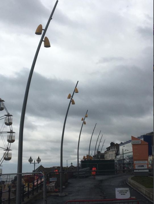 EXTERIORLS's tweet photo. @EXTERIORLS  is currently coordinating staged deliveries of all lighting which has been specified on the Bridlington Seafront project. This £4m public realm scheme is to transform one of East Yorkshire’s most popular tourist destinations.

#ELS https://t.co/CcGaMZpiaz