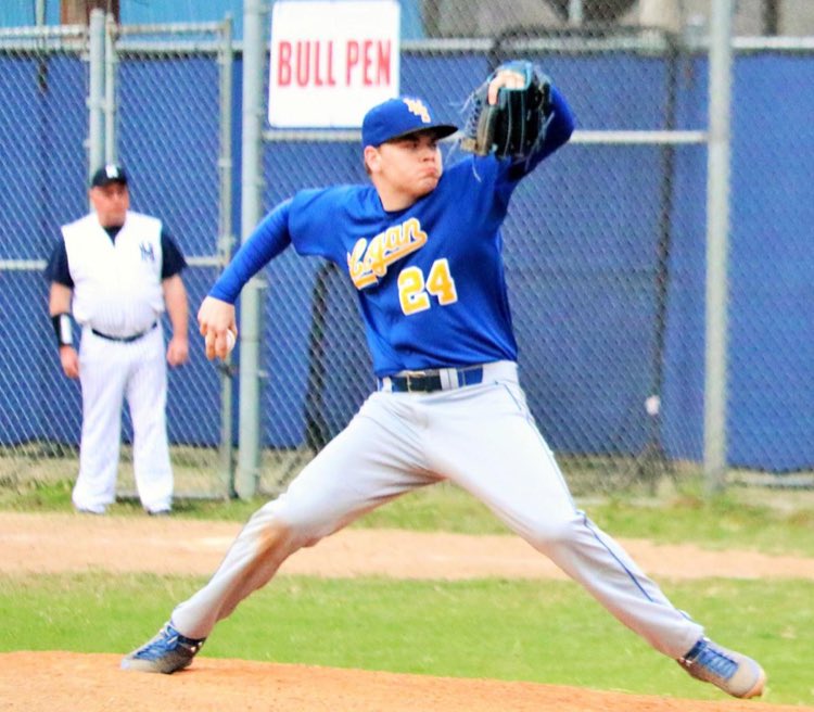 DBeckett_34's tweet photo. Blessed and excited to announce that I will be continuing my academic and athletic career at Alice Lloyd College! Thank you to everyone who has helped me along this journey. Also, big thanks to Coach Cornett for allowing me this opportunity! https://t.co/iAupGFHGg6