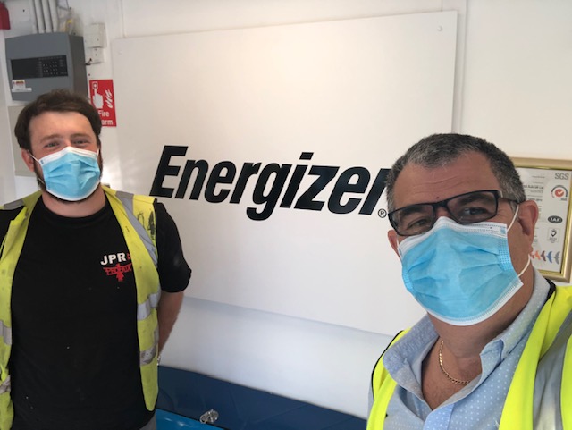 LtdJpr's tweet photo. Another day, another maintenance carried out wearing our essential PPE 👍 #COVID19 #Security #PPE #Protection https://t.co/CandguEDqc