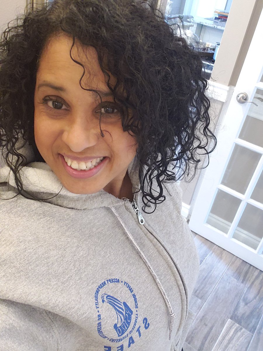 MsMedley112Q's tweet photo. I'm ALL IN with @Ps112Q School Spirit! 
Let's go @angelo_tara @MannersIris @eoanidis https://t.co/O9iV2QSAFX