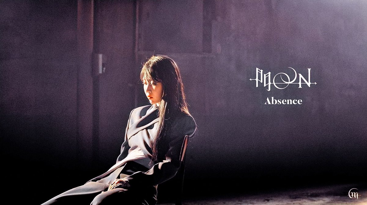 moopage_0619's tweet photo. 200521 門oon Absence
#Mamamoo #Moonbyul #마마무 #문별 https://t.co/Qzie1KuUn4