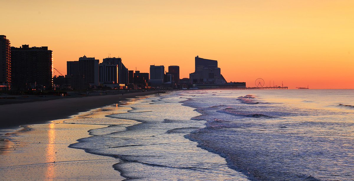 Visit_AC's tweet photo. Forward planning: Learn why you should host your next meeting, event or conference in #AtlanticCity. Our team is ready to assist you and create memorable meetings together.

Learn more ➡ https://t.co/PyCgmVFs4r

#MeetAC #MeetingProfs https://t.co/QWrTbR5Noj