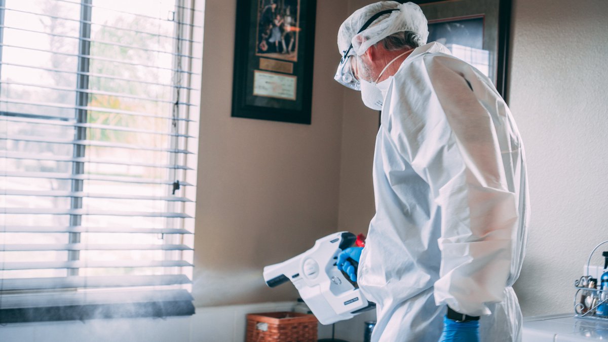 OctoClean's tweet photo. Enhanced #disinfection services like electrostatic disinfection keep us safe. Thanks to @Evaclean, we have the tools and resources to help stop the spread of infection. #cleaningisessential #evaclean https://t.co/suQMnqxgrq