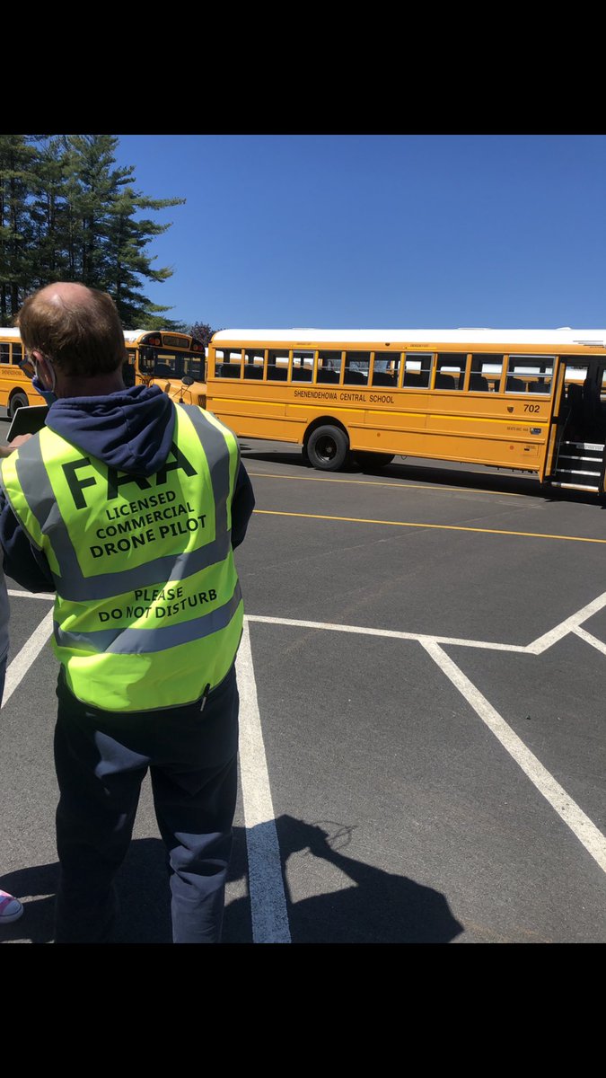 Agostinoni_Ron's tweet photo. Al, Dan and the transportation department putting together a special message for @2020_shen and capturing it from over 200 feet up! #Shentogether #ShenHS https://t.co/6cCgDuDQQH
