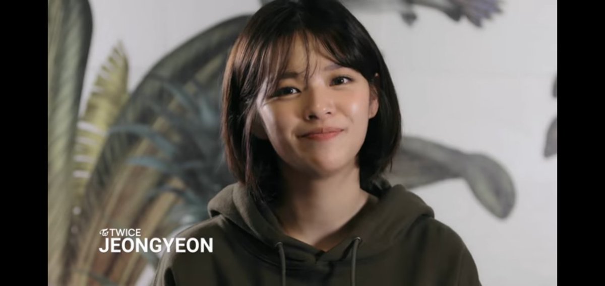 _Spheniscidae9's tweet photo. JEONGYEON WORLD DOMINATION https://t.co/k8uoy0q4RX