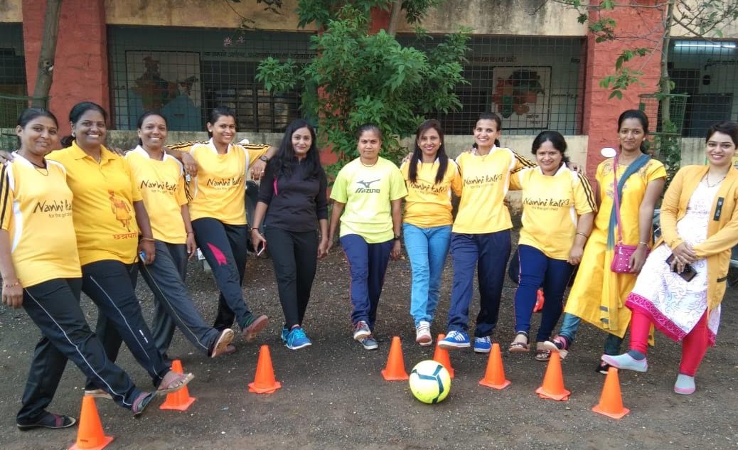 sportanddev's tweet photo. How can we help ensure that a #sportfordevelopment project can be sustainable in times of world influx? #COVID_19 🏋️

Lisa Travella Murawsky @gnwLisa  "Future of Sport" in #India ➡️ https://t.co/dpmxTlKAqX

@naandi_india @GNWDaniela @commonwealthsec @ProSportDev @UNICEFIndia https://t.co/NWIplZIfq6