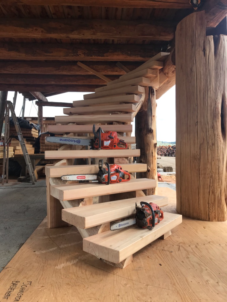 tk_martin82's tweet photo. Curved Stair Progress:

We call this one "The diamond in the rough" - all notched together but not cleaned...
@PioneerLogHomes 

#timberkings #finestloghomesonearth #logstaircase https://t.co/4YOFnpEmyj