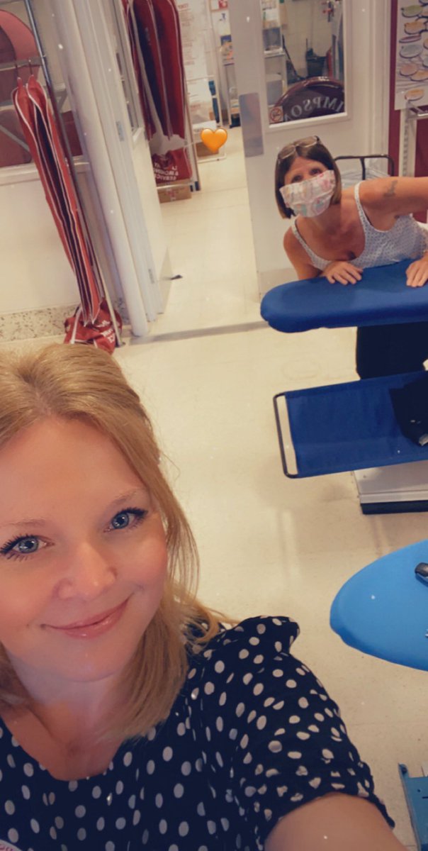 BNatzyl's tweet photo. Welcome back and good luck to Tina ready to safely serve the people of Witham! We open tomorrow 😃💚💚🌈 #mojo65 @MOJODryCleaners @area65mojo @TimpsonNews @gjwry https://t.co/kMxO1gPMPi