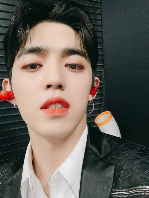 7TEENSN's tweet photo. 〔💎〕; #StayWithSamay
↷ · @ . . . / sᥲყ thᥱ ᥒᥲmᥱ 7tᥱᥱᥒ¡!%;
Klaus acaba de escuchar la canción Stay tonight de la hermosa Sąmay. Apoyenla y escuchen su canción que es grandiosa.
« 𝟕𝐓𝐄𝐄𝐍 𝐑𝐢𝐠𝐡𝐭 𝐇𝐞𝐫𝐞 » https://t.co/H0pXKQZthn