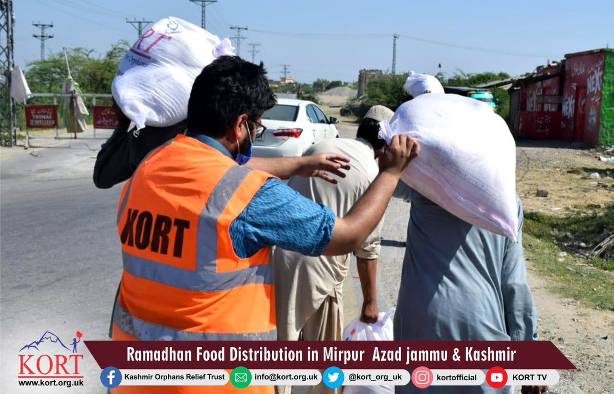 Kort_org_uk's tweet photo. Alhamdulliha..!
Distribution of monthly Ramadan food packs to the most needy and deserving families of Mirpur City and surrounding areas on daily basis.
#muskorteers #ramadhan #food #packs #distribution #city #mirpur #daily #basis #thanks #donors #supporters #support https://t.co/MYdsQTpFIY