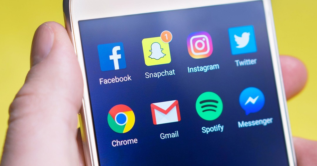 "Gen Z is not the tech generation, they're the content generation." - Sair Mir 
Learn how to adjust your marketing strategies to target &amp; connect with Gen-Z  👉ow.ly/HkdU50zEYQp 
(via: <a href="/Forbes/">Forbes</a>)
#socialmedia #marketing #strategies #genz