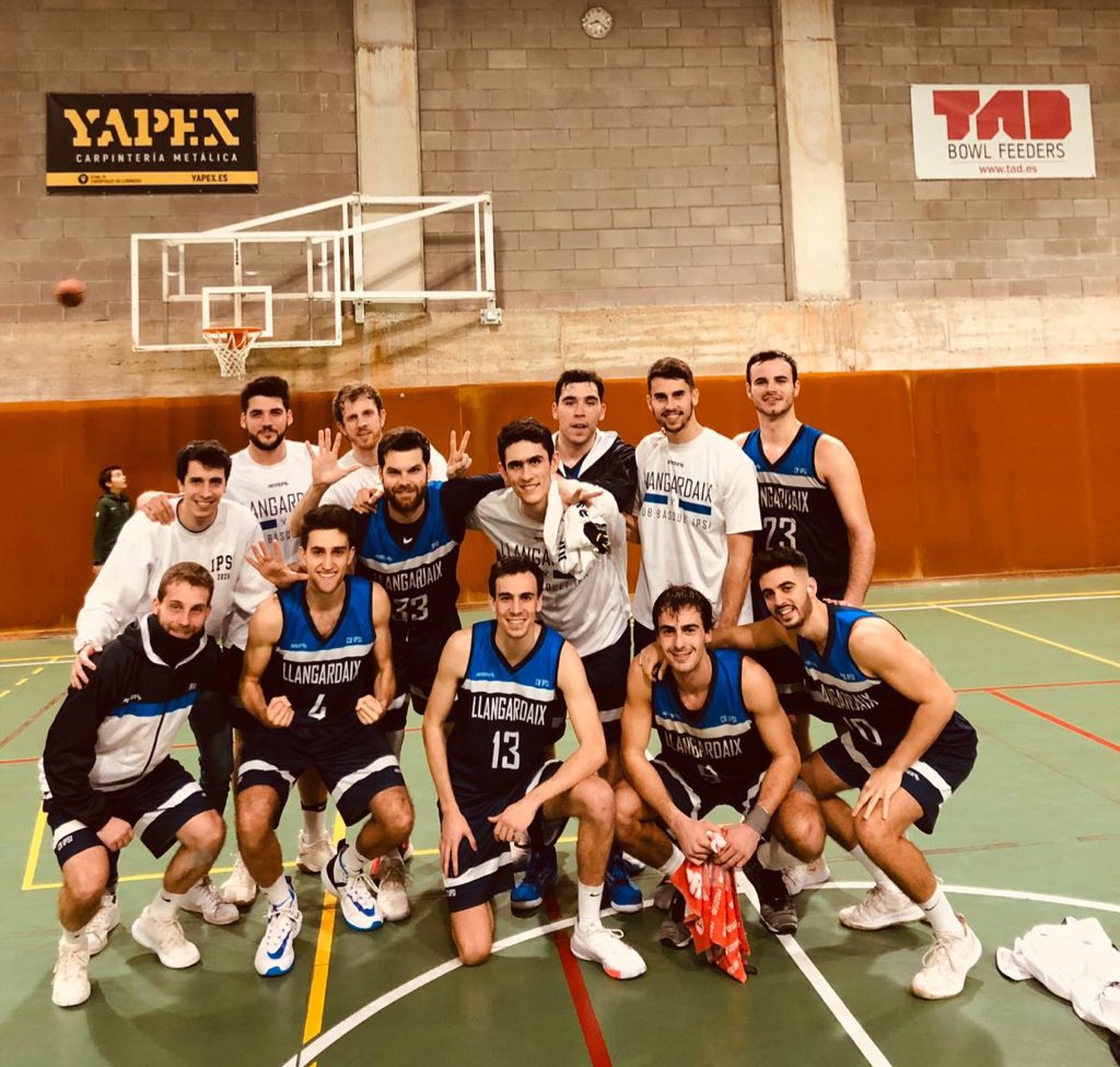 CBIPSI's tweet photo. 🏀SÈNIOR “A” MASCULÍ🏀

👉Amb l’ascens confirmat, els nostres tornaran a #CopaCatBQ, la màxima categoria del bàsquet català, que ja vam disputar la temporada 2015-16‼️
👉Així doncs, la que ve serà la nostra 2a participació a Copa Catalunya‼️

#llangardaixosdeCopa
We💙🏀
We💙🏆 https://t.co/4v8QIz7dFA