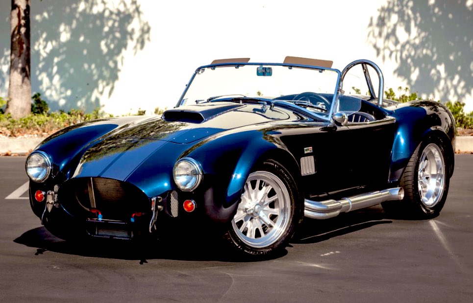 HillbankUSA's tweet photo. Lightweight bodies with powerful engines. If you like the sound of that call us 1-888-445-5226 #americancars #convertiblecars #superformancellc #shelbylegendarycars #cars #automotive #vehicles #motorcars #hillbankmotorcorporation https://t.co/DoBK1iOGWR
