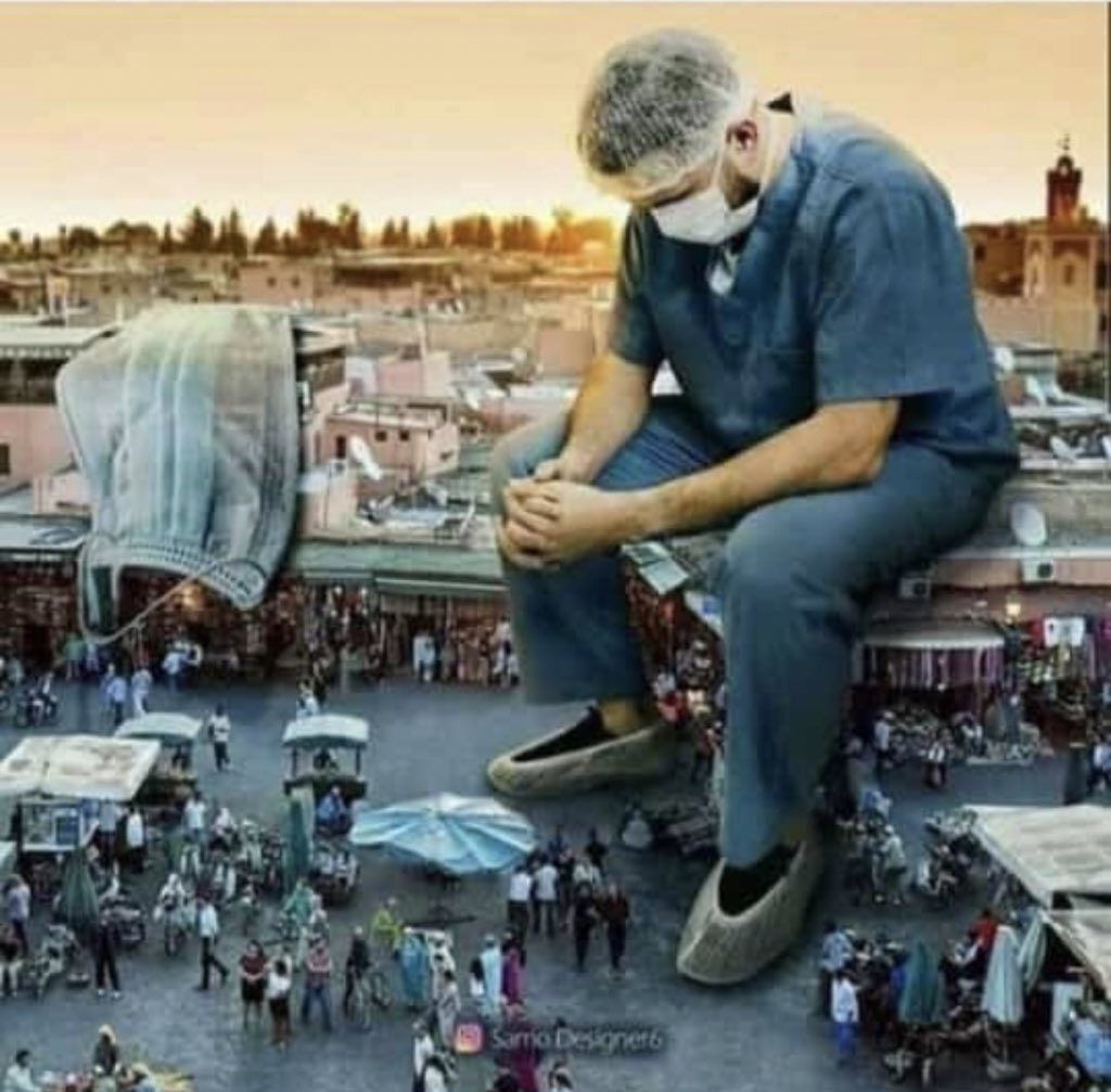 realhamzatahir's tweet photo. پاکستان میں 60 کیسز ہونے پر روزانہ چھت پر اذانیں دینی والی قوم،
45000 سے زائد کیسز پر دیوانہ وار شاپنگ کر رہی ہے!
ہم زندہ قوم ہیں ۔۔۔ پائندہ قوم ہیں!
شکریہ عمران خان
#smartlockdownbyik
#HistoryMakerPMIK https://t.co/OzKSTyCBgF
