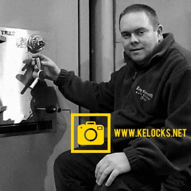 kelocks's tweet photo. At Key Element we open all makes and models of safes and vault, we also offer out service in the trade for subcontracting to other safe engineers and Locksmiths, based in Essex we are also in and out of London #safeopeningLondon #safeopeningessex #lostsafekey #subbywork https://t.co/oqIGwBjv3W