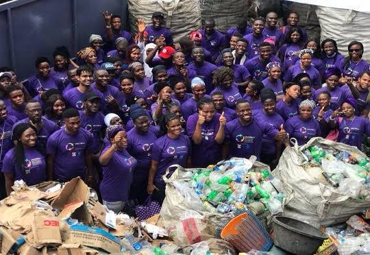 OvieAli's tweet photo. This is Bilkiis Adebiyi. The Founder of the plastic waste collecting company, Weclyclers,that won the $227,000 African Development Prize last year , for her role in recycling (now 293,548kg ) of Lagos waste. Her firm also won $55,000 prize in 2015 for encouraging waste recycling. https://t.co/xxCfIOfs3f