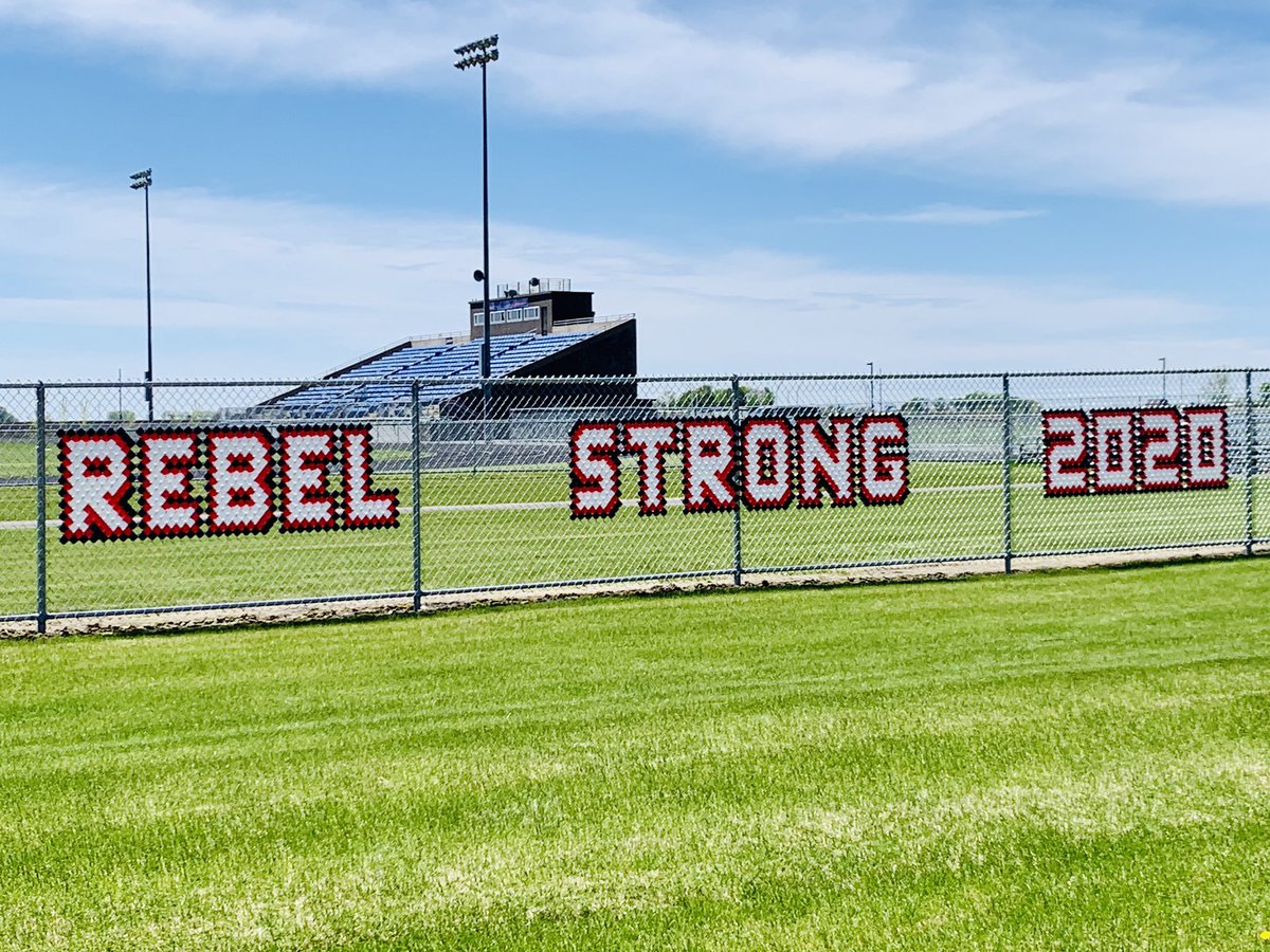 KBEW/98 Country tweet media