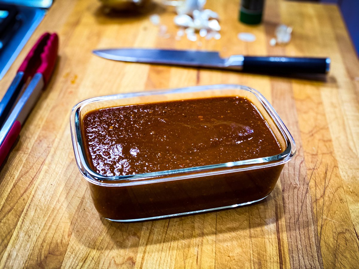 1881Ranch's tweet photo. Quick Enchilada Roho Sauce see our Facebook or instagram! #cooking #enchilada #1881ranch #salsa #mexicancooking https://t.co/Nj4Gk2dyFr