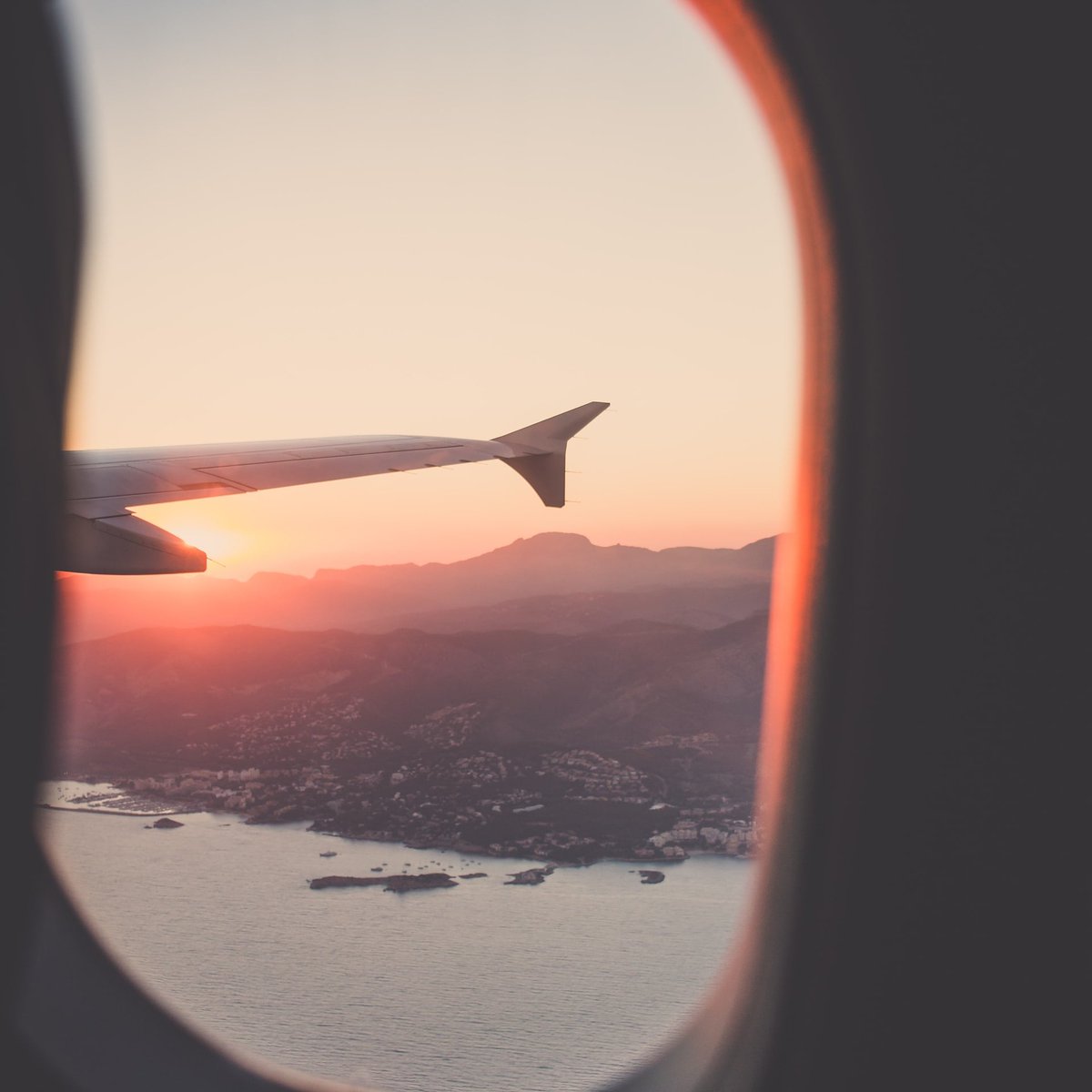 hotellum's tweet photo. Do you miss travelling like we do?  Join us in our #guesswherechallenge! We will be posting a photo of a destination every Tuesday and Friday, and comment under the photo and guess where it is!

Photo by Benjamin Voros on Unsplash https://t.co/82siX4mFqd