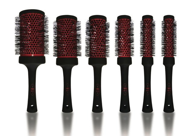HairDir's tweet photo. We are still here. https://t.co/cAvBzqfhRH  great hair products to your door. Posting to America, Canada, Europe and the rest of the world. #haircut #haircare #hairbrush #hair #HairSaloon #combs #brushes #salon #salonprofessional #salon academy https://t.co/Ss4hdebiK9