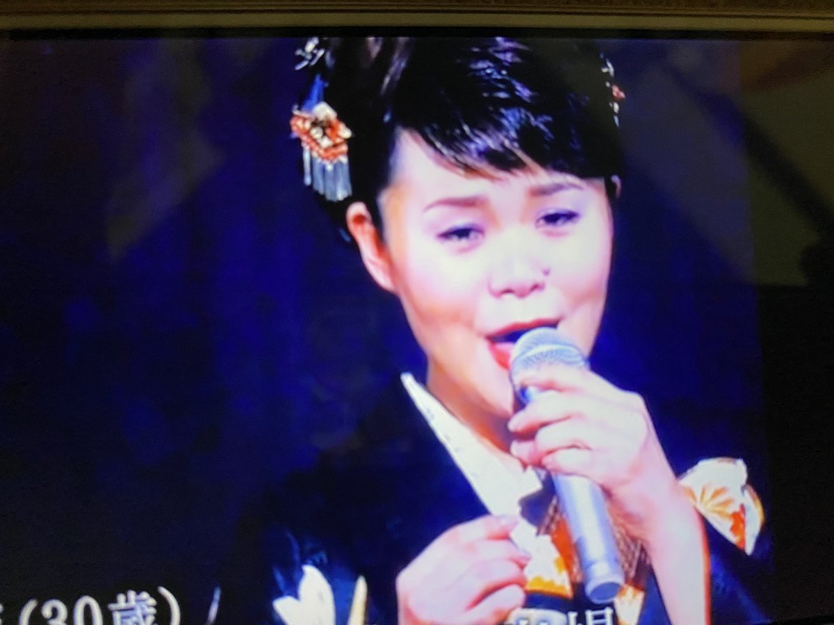 獅子丸 島津亜矢 On Twitter 島津亜矢 亜矢 チャン 演歌街道35周年誠におめでとう ございます これからもずっと息の長い美しき歌怪獣でいて下さいネ コンサート再開したら 思いっきり掛け声かけたいです それまで楽しみはとっておきます