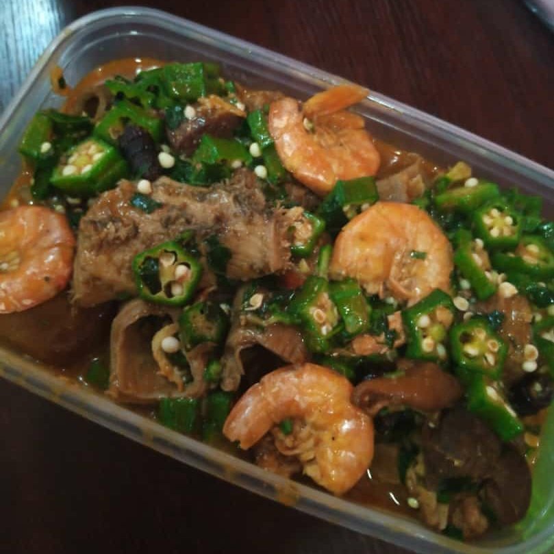PhoenixEyoh's tweet photo. Some people love their okro like this,how do you like yours? @DeevaEmpire don't just sell wears,they cook too. Kindly patronize us.
#AbujaCook https://t.co/dzSL0B4vg8