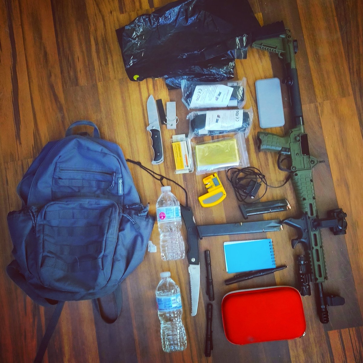millennialgun's tweet photo. #pockets4vets #edc #firearms #gun #guns https://t.co/kyh78VKa8d