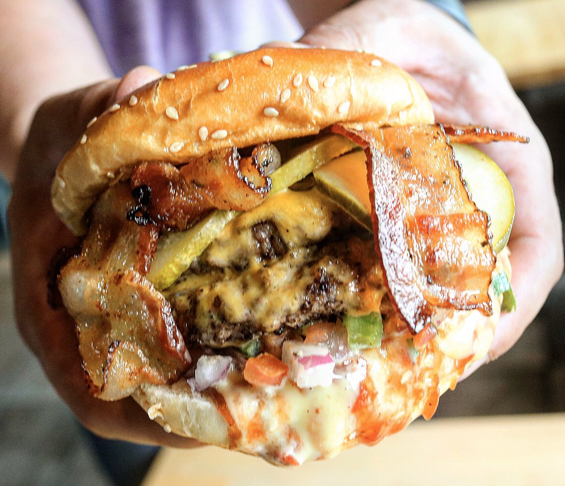 BaggerDaves's tweet photo. BIRCH RUN, CHESTERFIELD &amp; CASCADE, MI 
WILL OPEN AGAIN!
THUR 5/21 @11:00 AM 
Carryout/Curbside/DoorDash
For more information on ordering please visit https://t.co/9tnDS2QhKY
#Yes #wereback #Michigan #DoorDash https://t.co/VLoQvj48DN