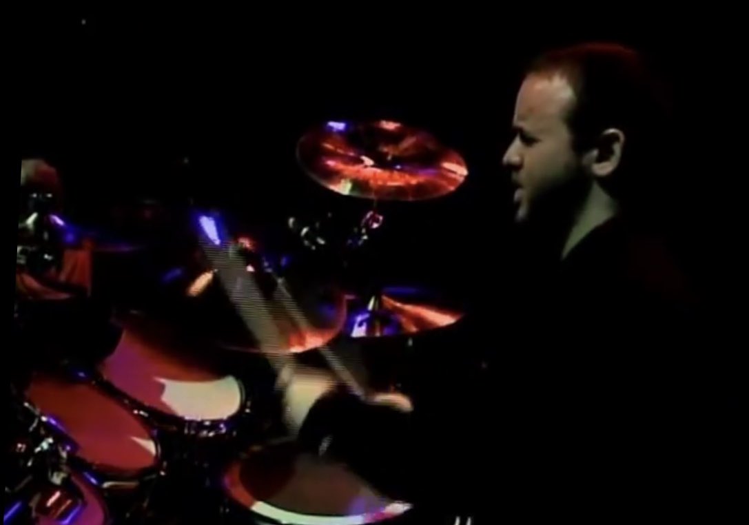 _dennis_system's tweet photo. More summer 97 fire tonight at 8:30! 7/22, Walnut Creek. #phish #summer97 #phishvideoproject
https://t.co/K4Liw0FgRp https://t.co/637Bs99kMj