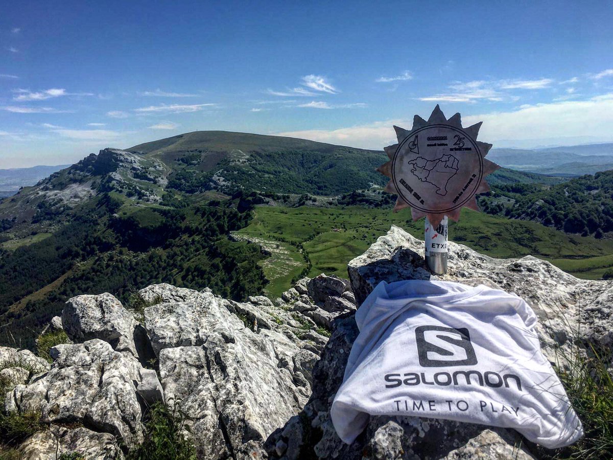 gorbeiasuzien's tweet photo. Time to play! Time to enjoy! Time to fight! Time to feel free! Encourage everyone!
@Salomon_Spain @SalomonRunning @SalomonSports @euskaltel @Emffvm @aviaenergias #zeanuri #gorbeia #arratia #bizkaia #eusaklharria #basquecountry #gs2020 #lekanda #gorbeia #bizkaikoforualdundia https://t.co/rwYRDAqc5V