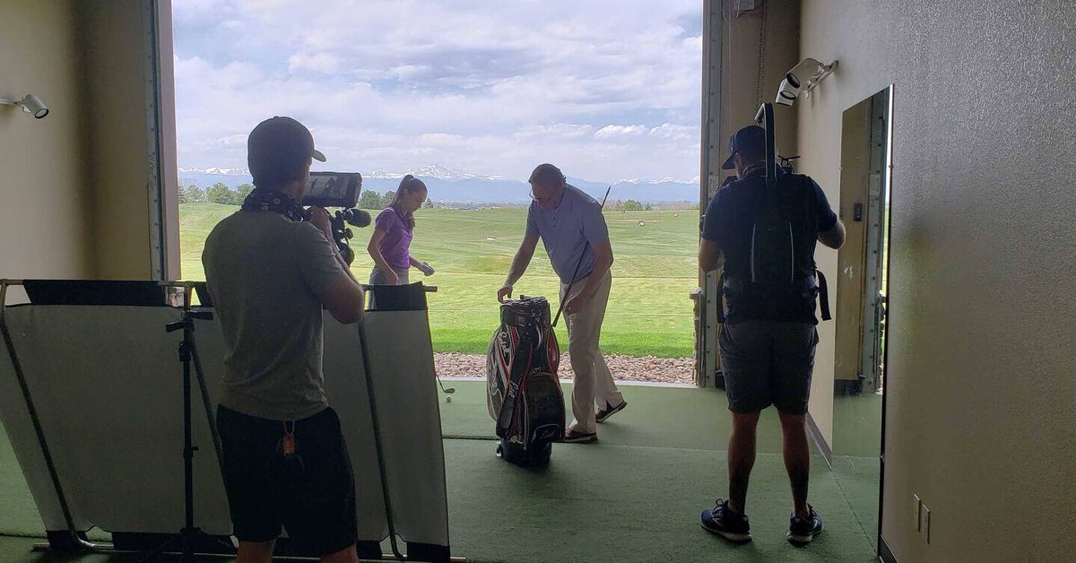 OswegoStudios's tweet image. Precision. Passion. Purpose. What drives you? 

Learning, filming and providing content detailing @EDELgolf’s #SingleLengthIrons

🎥 Sony FSS II with an Atomos External Recorder
📸 Easy Rig with a Sony FS7 

#bts #photography #videography #golf