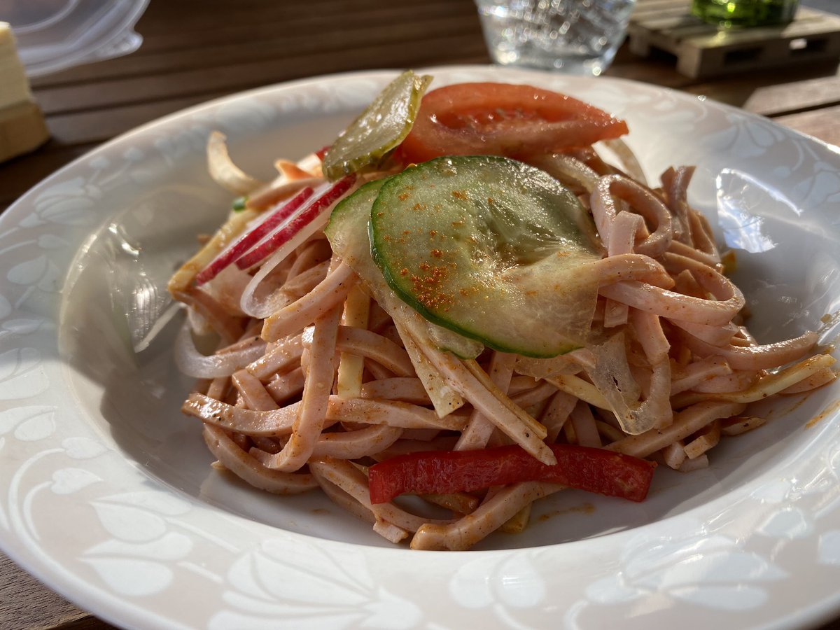 lightblue100's tweet photo. #tworschtsalat https://t.co/FgTcXYtlXi