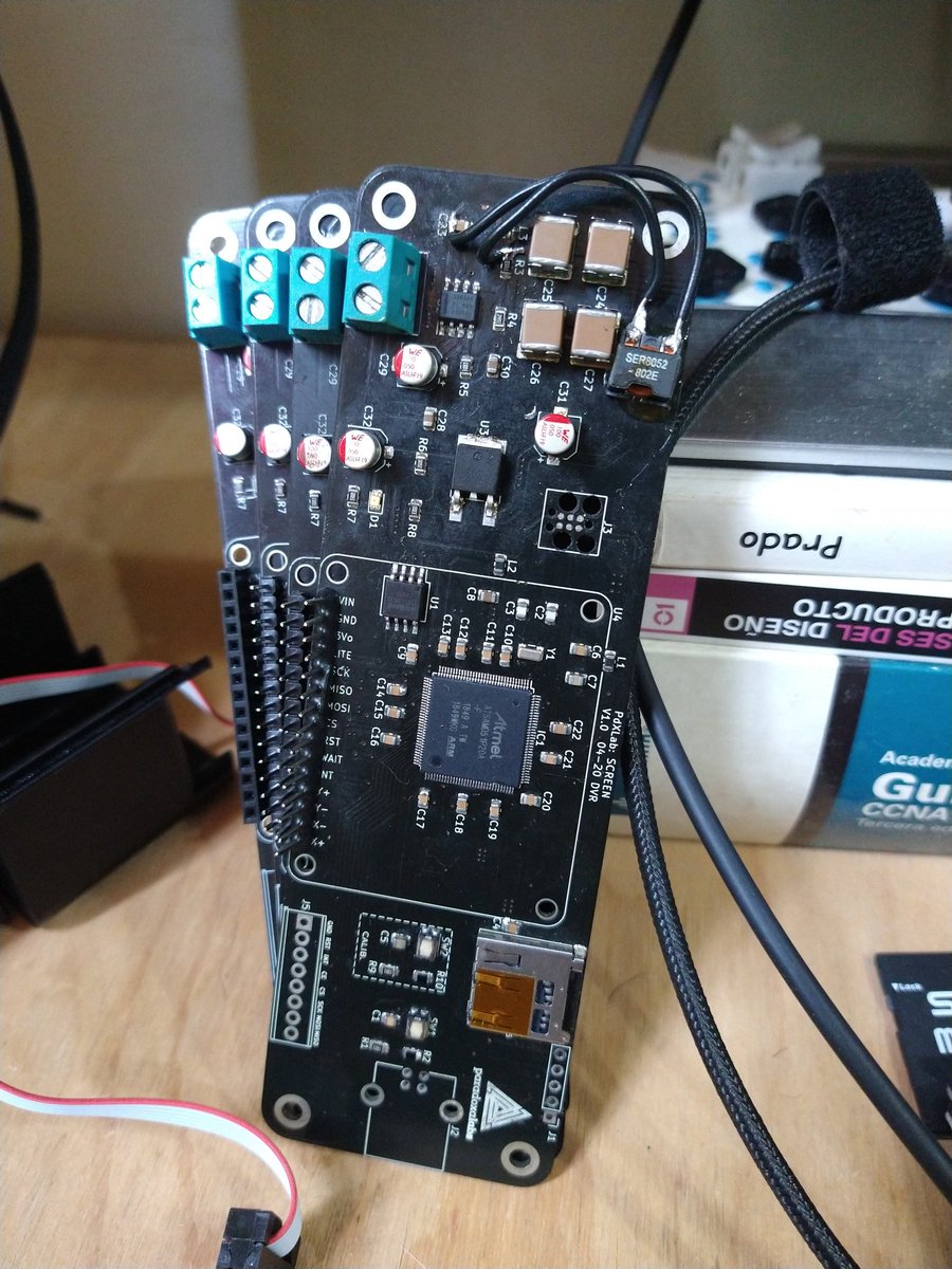 elmundoverdees's tweet photo. Acabo de revivir unos #samd51 brickeados, un pedo el cargarles de nuevo el bootloader.
Pero la bmp y gdb hicieron de las suyas.
El truco fue utilizar define para con cadenas varios comandos.... https://t.co/jXJr5rqxlU