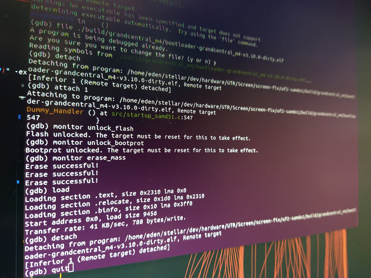 elmundoverdees's tweet photo. Acabo de revivir unos #samd51 brickeados, un pedo el cargarles de nuevo el bootloader.
Pero la bmp y gdb hicieron de las suyas.
El truco fue utilizar define para con cadenas varios comandos.... https://t.co/jXJr5rqxlU