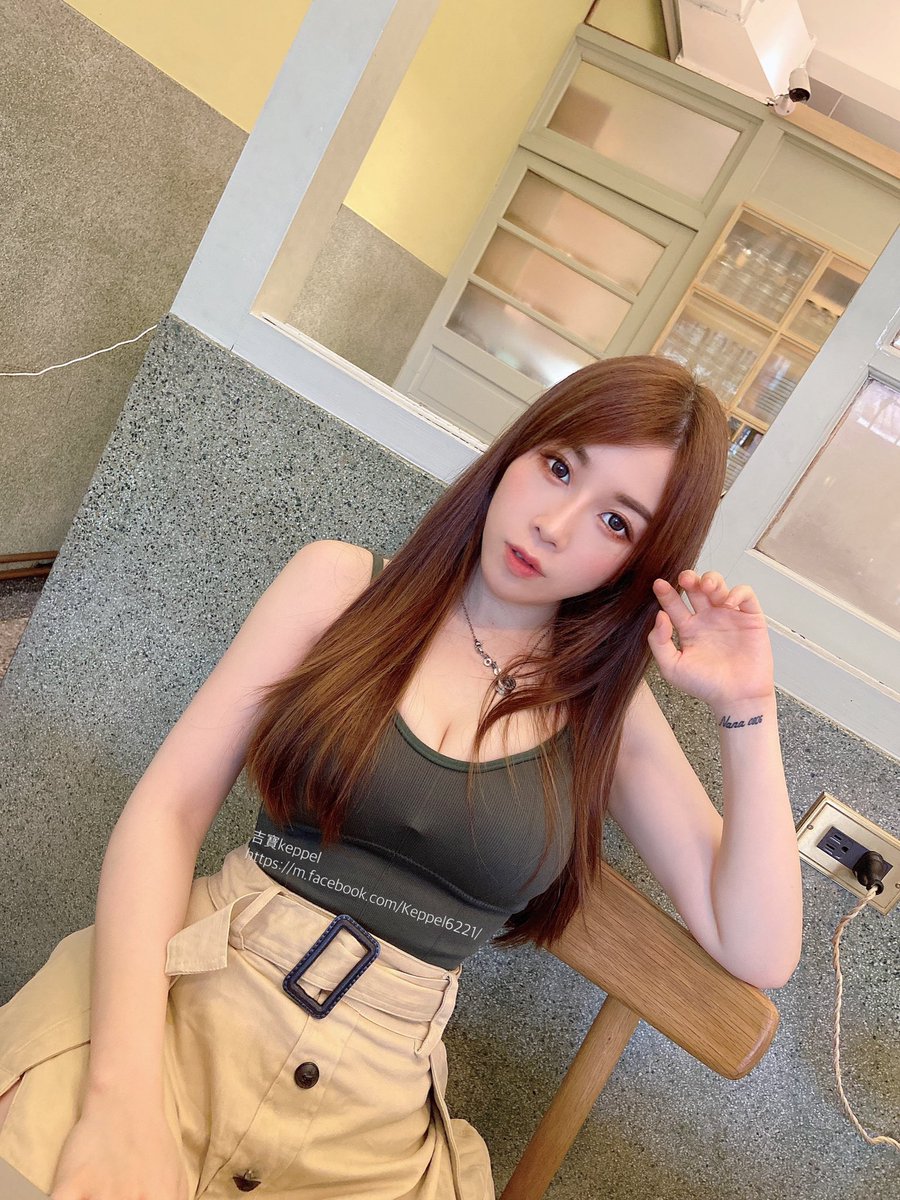 😎
-

#作品撮り #攝影 #自拍 #裏アカ女子 
#photography #photooftheday #photo #photographer  #love #instagood #model #iphone11 #keppel https://t.co/id5gASgUyJ