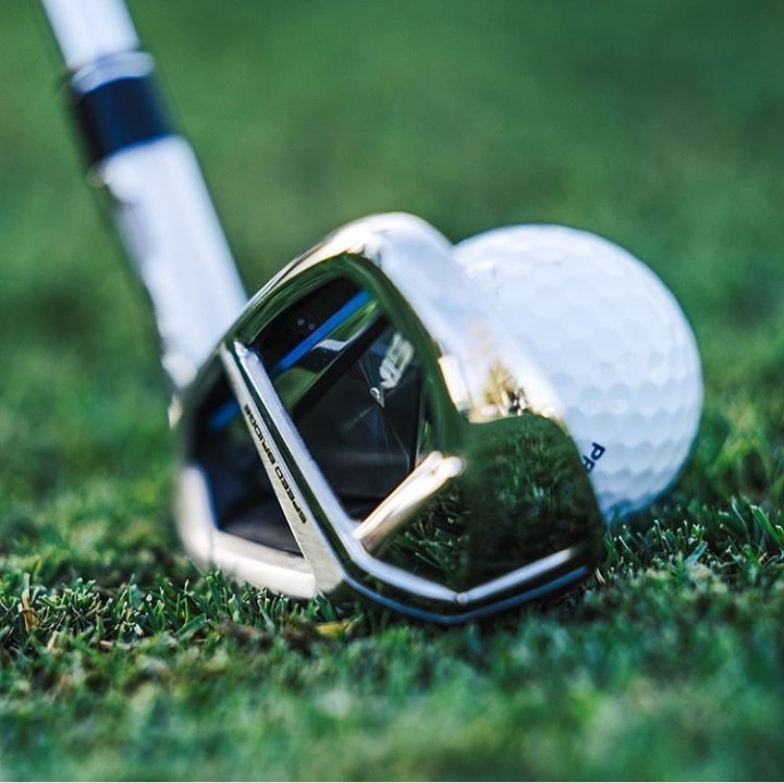 TaylorMadeIN's tweet photo. Good vibrations!
The enhanced #SpeedBridge and the new ECHO Damping in SIM Max and SIM Max OS Irons delivers a sweet sound and feel you wouldn't believe comes with a distance iron.
#SIM #SIMDriver #SIMMaxDriver #SIMIrons #ShapeInMotion #TeamTaylorMade #TMGolfIndia https://t.co/zlCT71iURD