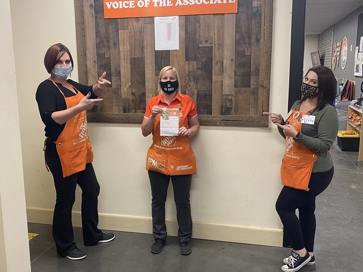 Thank you Jessica for your help and support here at 8987 we appreciate you #teamCRIPPEN #thedesert23🌵<a href="/Crippen1026/">Christian Crippen</a> <a href="/GreenmanJen/">Jen Greenman</a> <a href="/JPierceHD/">jessica pierce</a>