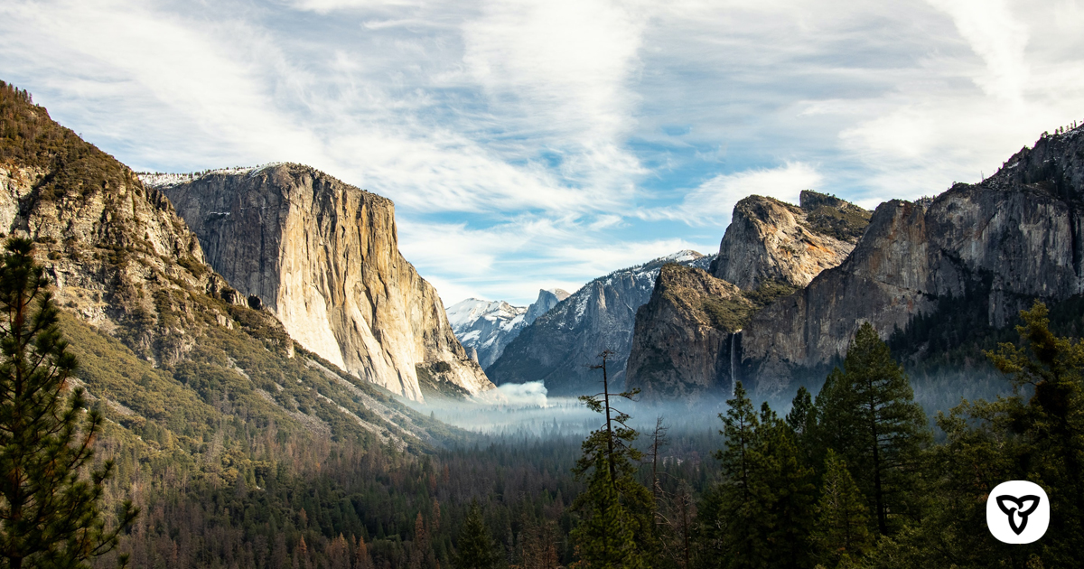 SeniorsON's tweet photo. Hike all day without leaving the comfort of your home. @GoogleEarth and @googlearts have made virtual tours of over 30 parks, including the Grand Canyon, Yosemite, the Redwoods, and more. https://t.co/YA0N7jzMAy #PhysicalDistancing #StayHome #StayConnected https://t.co/HaBcLYfIWi