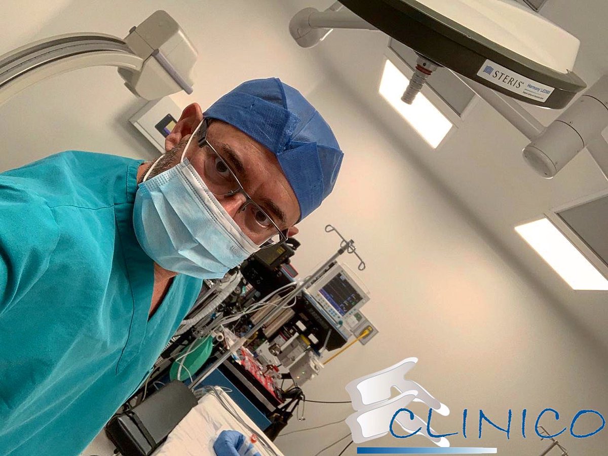 DrEnriqueVR's tweet photo. Llegando al quirófano para comenzar la cirugía excelente miércoles!! 

#DrNeuroTJ #cirugia #cirugiadecolumna  #neurosurgery #neurology #neurocirugia #neurocirujano #neurologo #neuroscience #neurologia #neurologie #doctor #doctores #doctors #dr #doctorlife #topdoctor https://t.co/kfkEb5RUlK