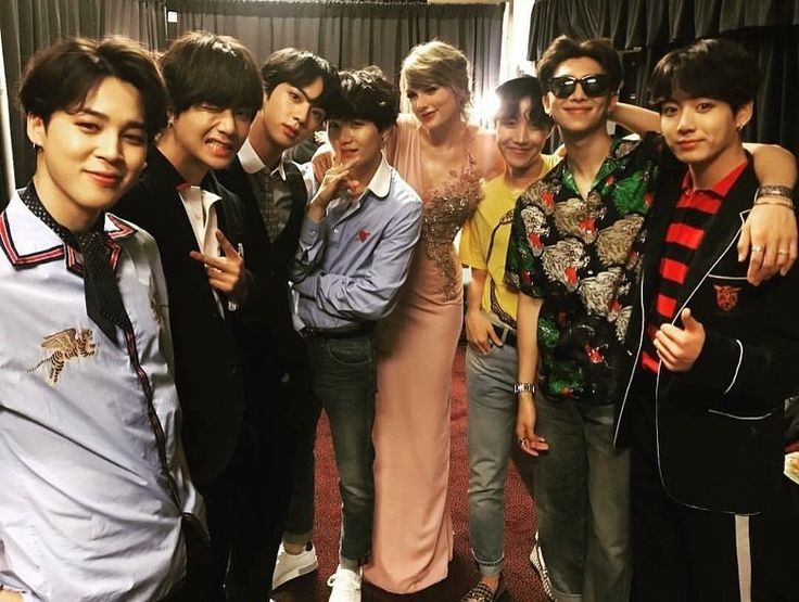sswt_nyk's tweet photo. 18. 05. 20 #BBMAs2018😍
@BTS_twt @taylorswift13 https://t.co/d7lQBtH2rC