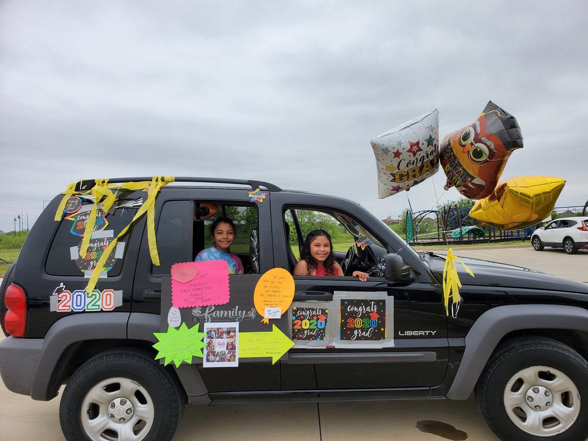 chrissy8006's tweet photo. @NetZeroLee will always have a special place in our hearts π. Thank you for all the beautiful memories since #rjlyear1. 5th grade graduation 2020 #rjlyear6 #VirtualLEE https://t.co/2fS389VoHR