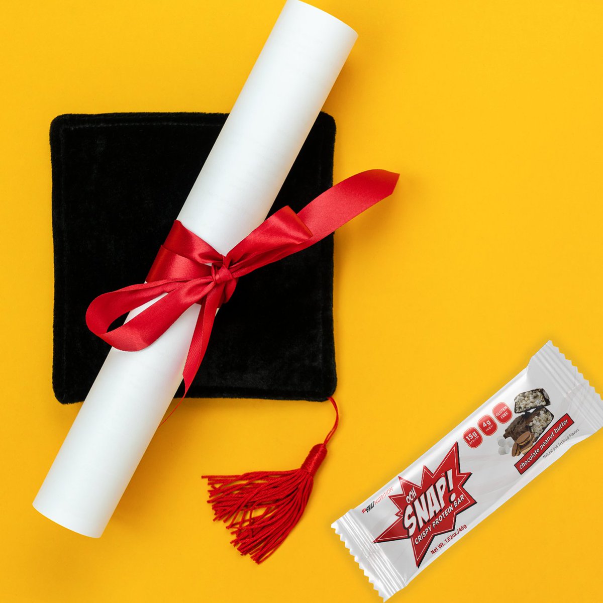 Snap_Nutrition's tweet photo. Congrats to the graduating Class of 2020! We are proud to share in the excitement of your achievement. Feel proud of yourself and for what you've accomplished!
.
.
#fitness  #bodybuilding #healthy #fitspo #snack #proteinbar #proteinbreakfast #goodvibes #classof2020 #congratsgrad https://t.co/IWGkDsYAR6
