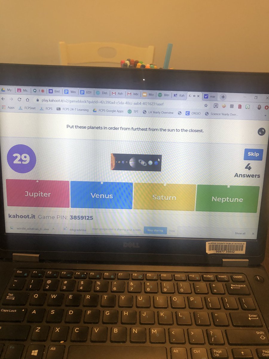 Sarah Wagner tweet media