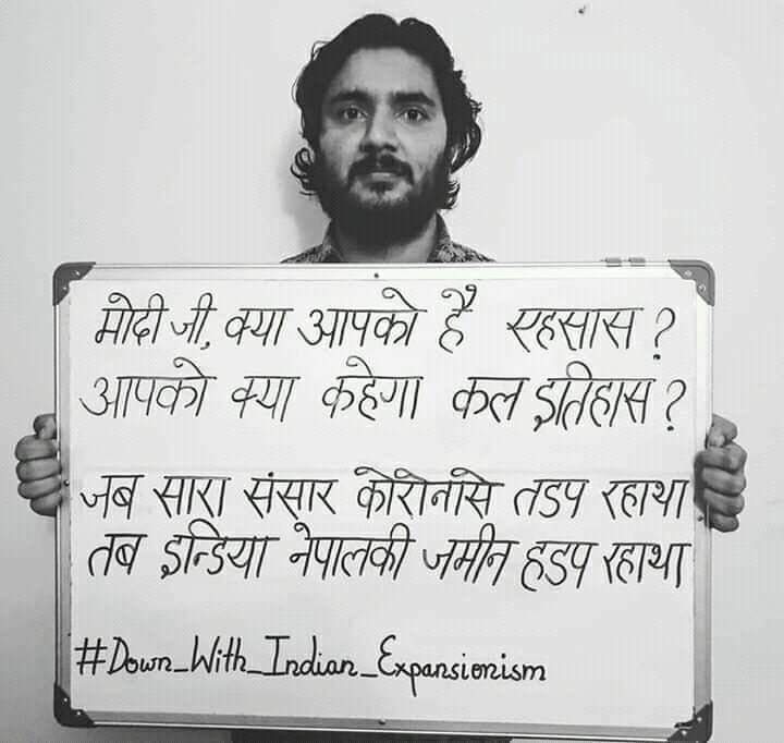 imcapsuman000's tweet photo. #gobackindia
#shameonindianmedia 
#ShameOnABPNews 
@narendramodi ji, 
This is our gift for u https://t.co/uMVLZydlEb