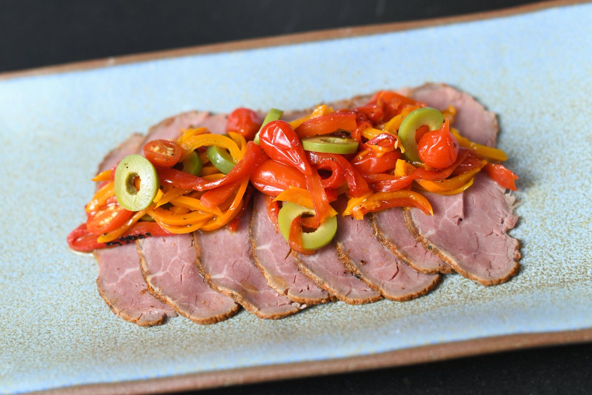 Pimentón BBQ Rubbed Pork - looks fancy, but it's so easy 😋 Check out this collab with <a href="/cialeadership/">CIA Industry Leadership</a> bit.ly/3e4Qs1b #recipevideo #EVOO #tapas