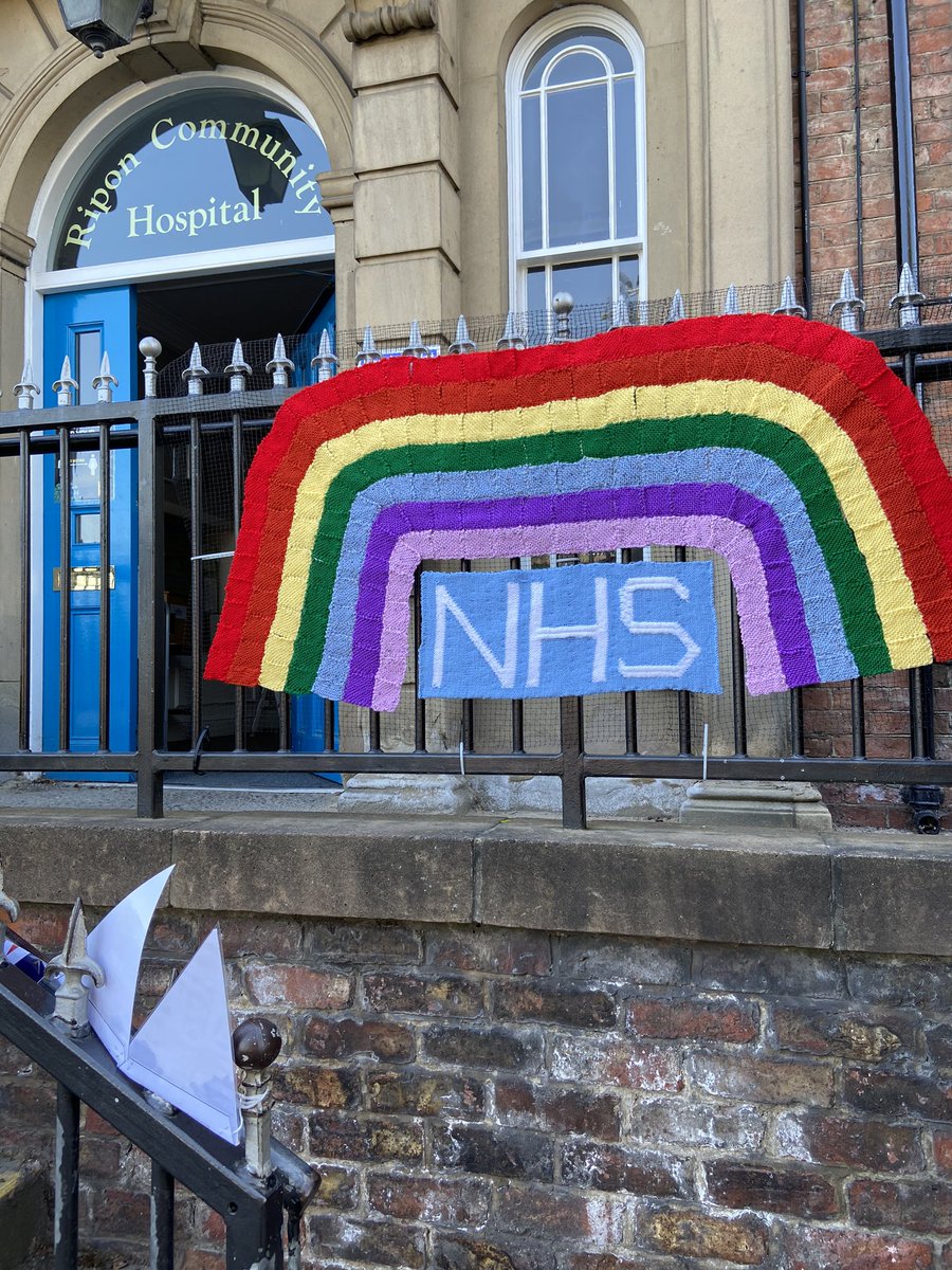 lalalauren86's tweet photo. Lovely addition to the Entrance at work @HarrogateNHSFT #RiponCommunityHospital #OT #Physio #Trinity @harrogatehcc @HdftService https://t.co/y9U77M3GhH