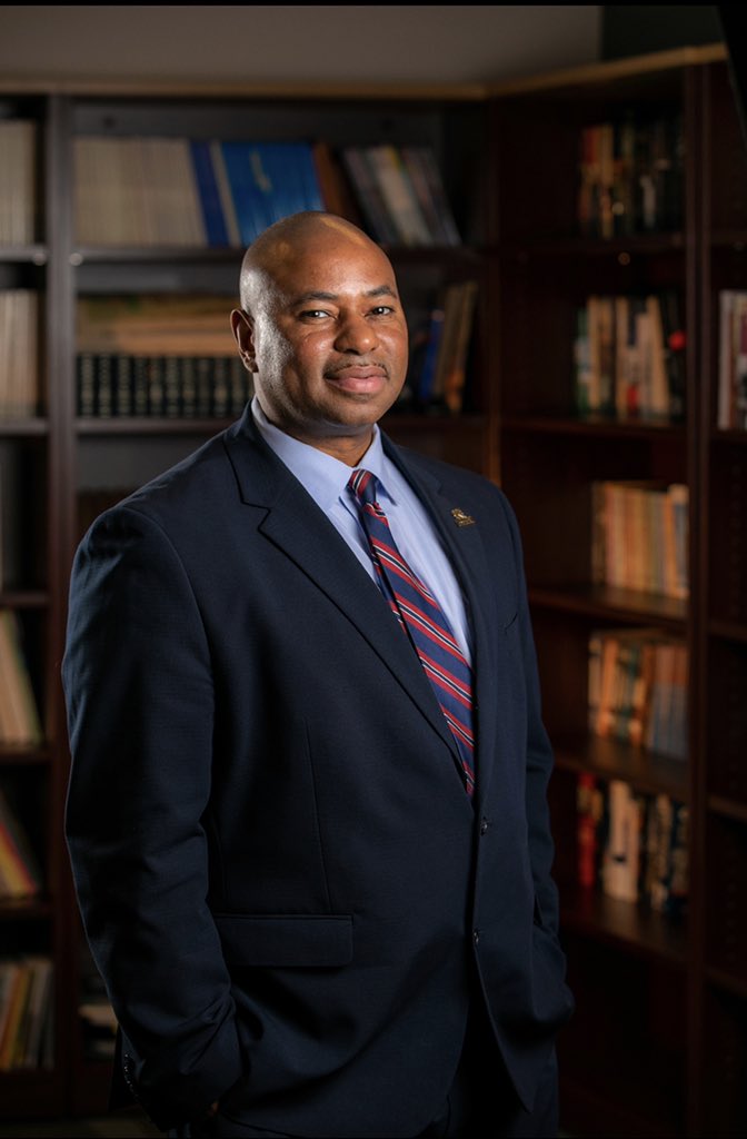 KSUresearch's tweet photo. Shawn Long, Professor of Communication &amp; Dean of @ksuchss @kennesawstate background is in organizational communication &amp; science giving him the necessary dynamic perspective to lead an organization
Our story:
https://t.co/SYhkA6kgFY
NCA questionnaire: https://t.co/yO9hmK3EVK https://t.co/jNiMJNhYsr