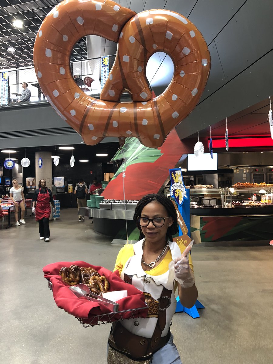 ucmainstreet's tweet photo. From celebrating national food days to seasonal themed meal events, each semester we are excited to bring fun, new, innovative ideas our dining program across campus! #ucdining @BearcatsBound @UC_SALD https://t.co/JOq20xcatL