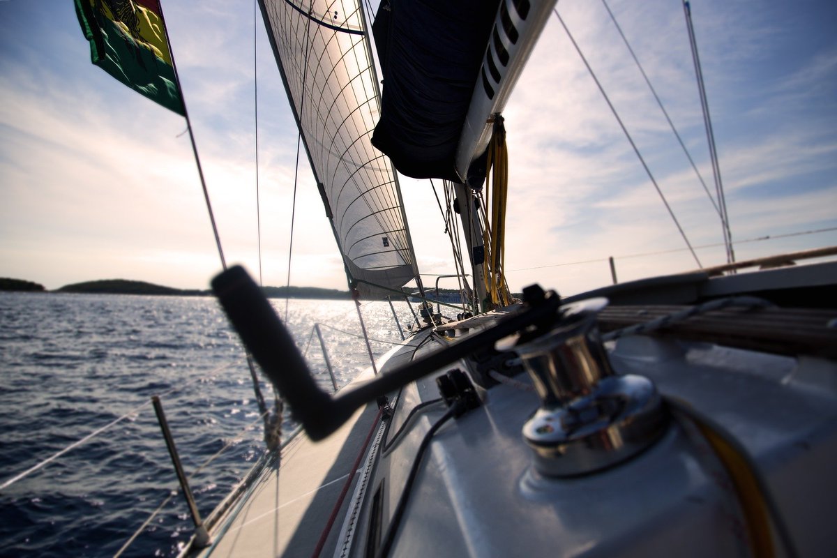 GvtMonaco's tweet photo. [#Navigation]
Depuis ce jour les navires battant pavillon monégasque sont autorisés à naviguer et à faire escale dans les eaux territoriales françaises en Méditerranée.
Toutes les conditions : https://t.co/VDJWvQTPgK https://t.co/bBSRAkEJTu